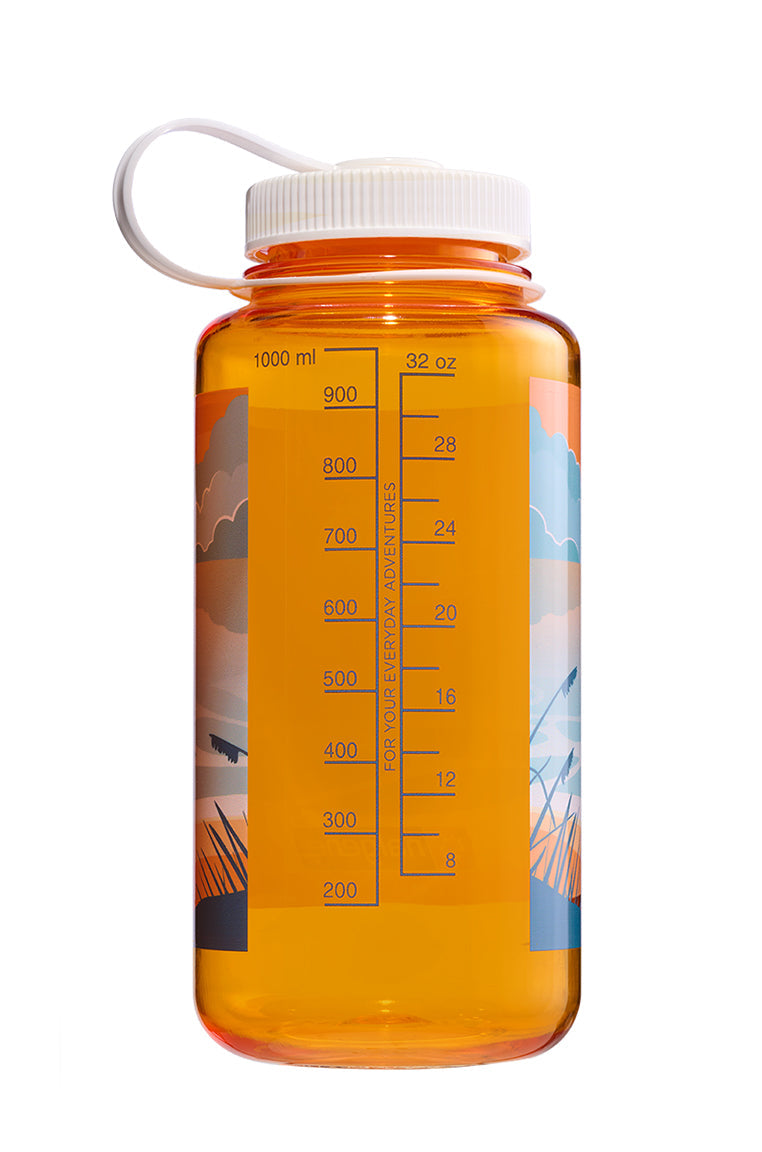 Nalgene product view: 32oz WM Negative Landscape T4 — 32oz WM Negative Landscape